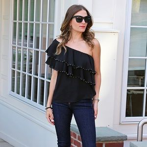 Q&A one shoulder top size small